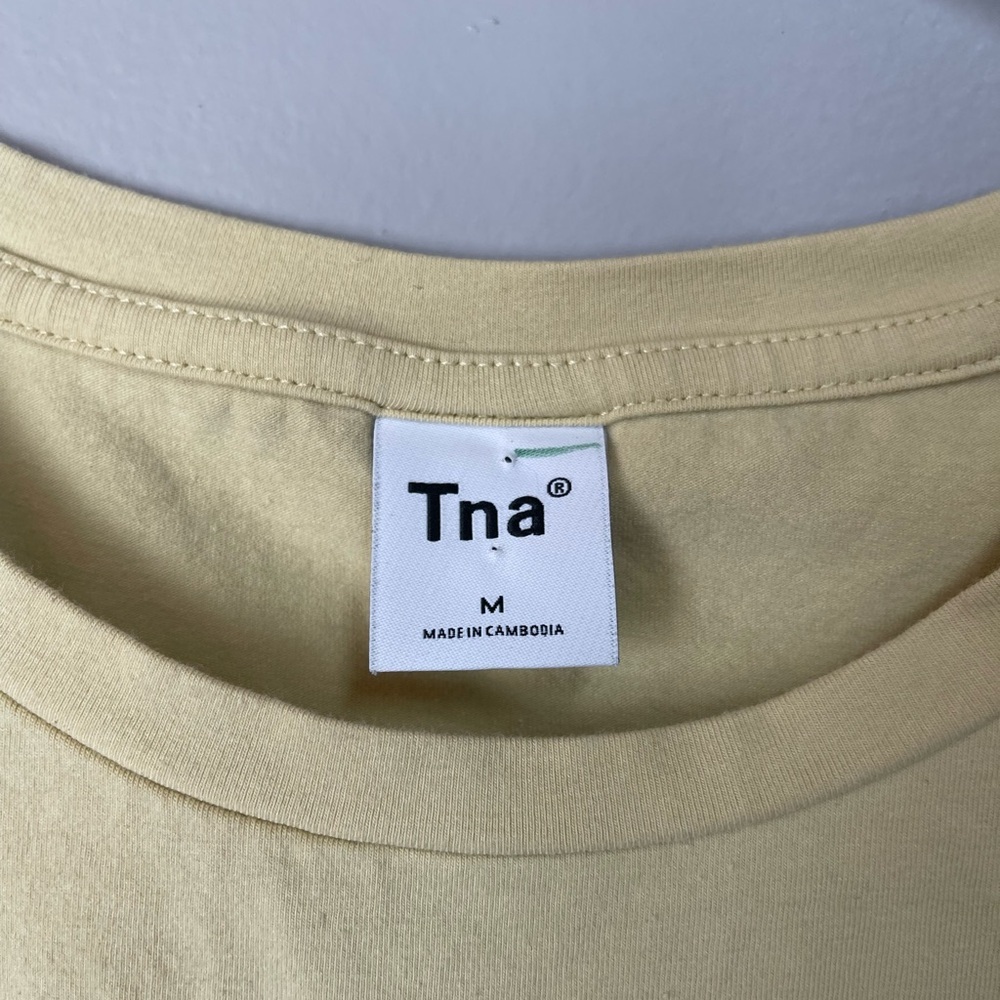 TNA Aritzia yellow crop top - Picture 2 of 4